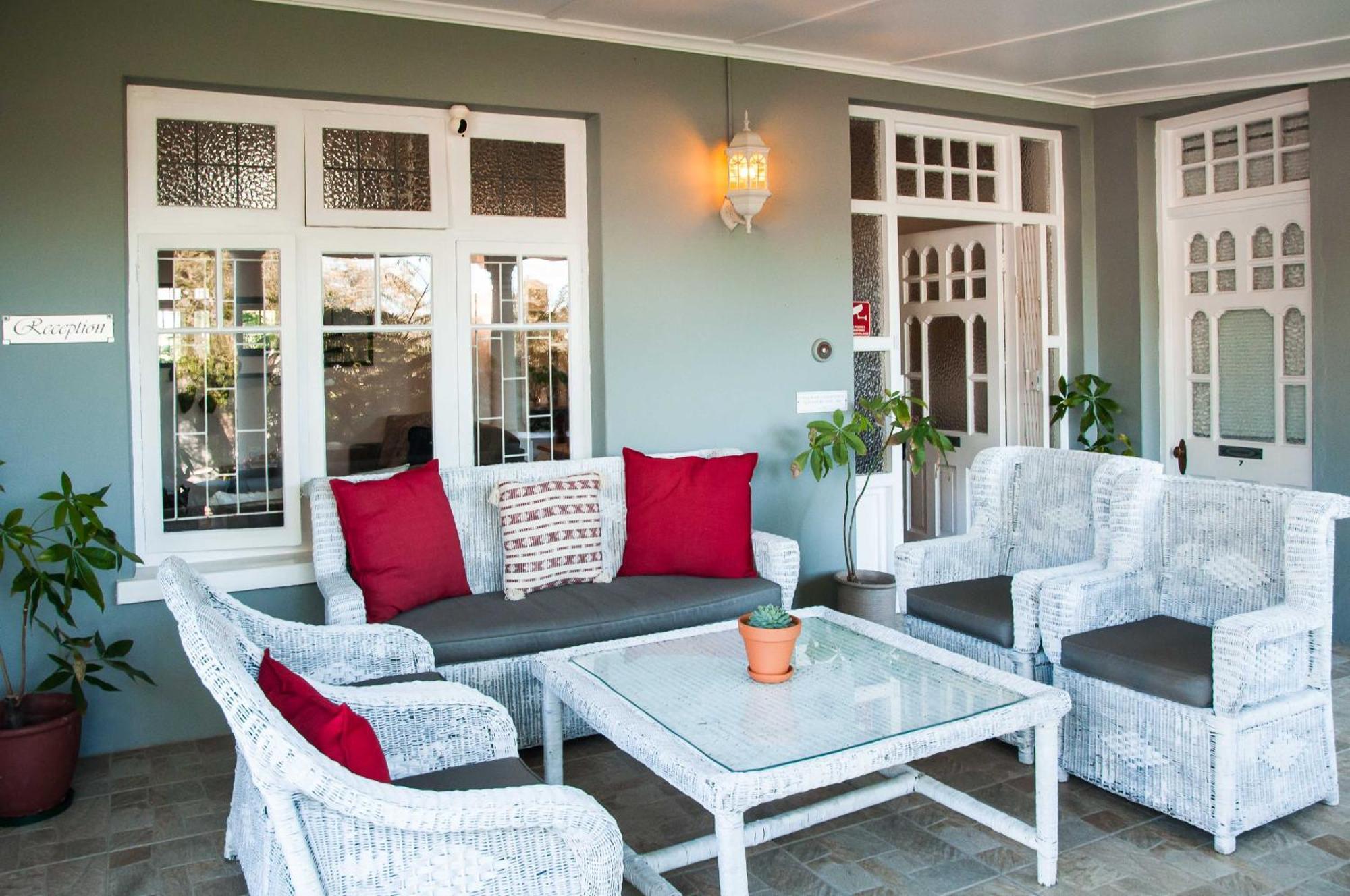 6 On Kloof Guest House Bredasdorp Eksteriør bilde