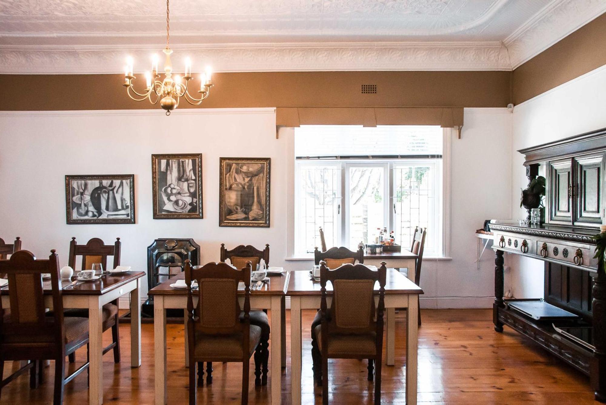 6 On Kloof Guest House Bredasdorp Eksteriør bilde
