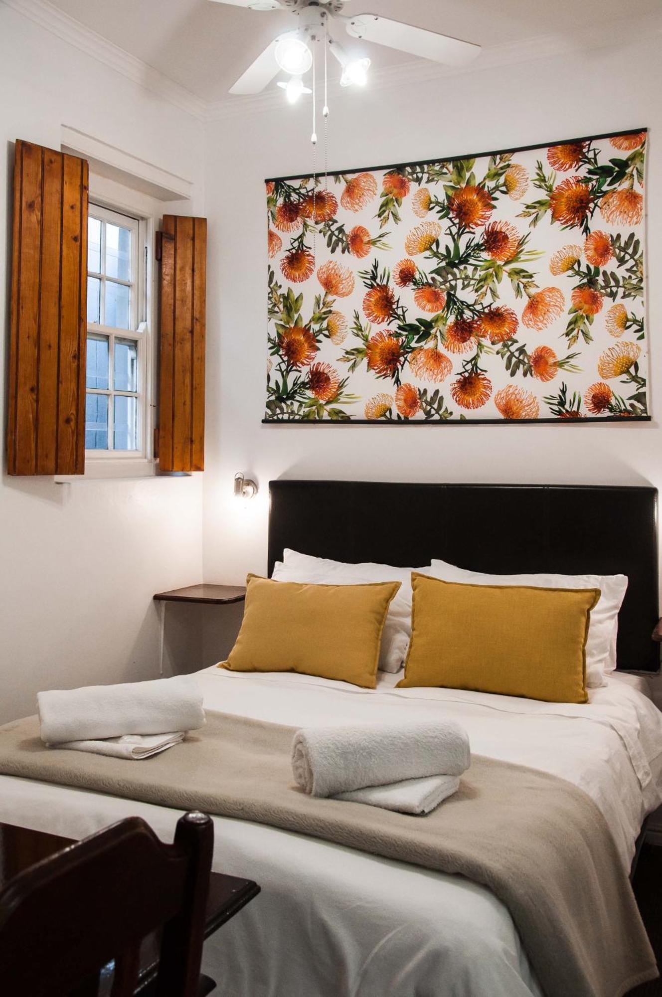 6 On Kloof Guest House Bredasdorp Eksteriør bilde